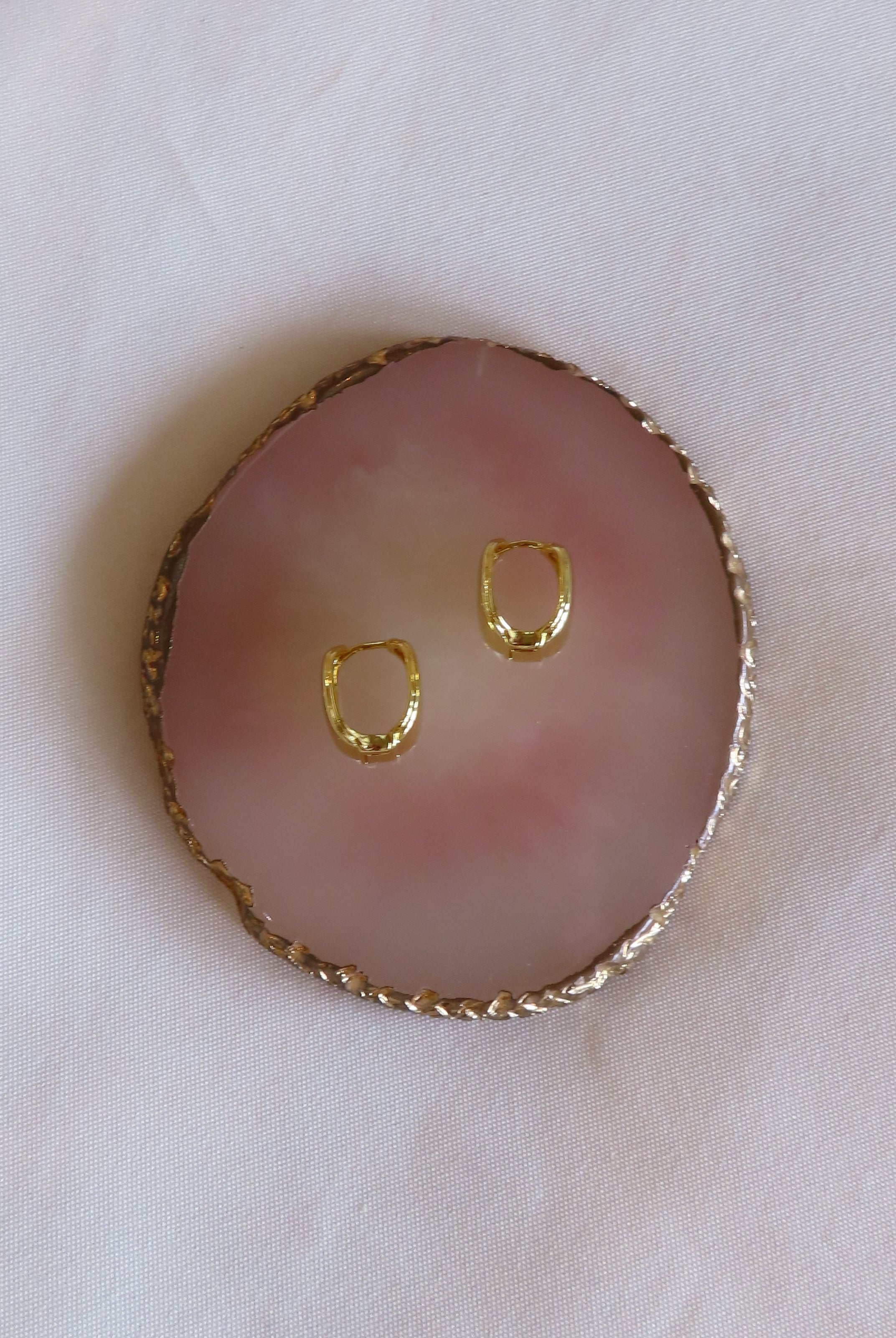 Pixelated Boutique, Women's Jewelry and Gifts, Online Shopping for Women, Virginia Beach Clothing Stores, Clothing Stores in Virginia Beach, Aesthetic Fashion Trends, East Coast Fashion Styles, Sustainable Women's Clothing, Unique Gift Ideas for Women, Fall Fashion, Gold Jewelry, Charms, Earrings