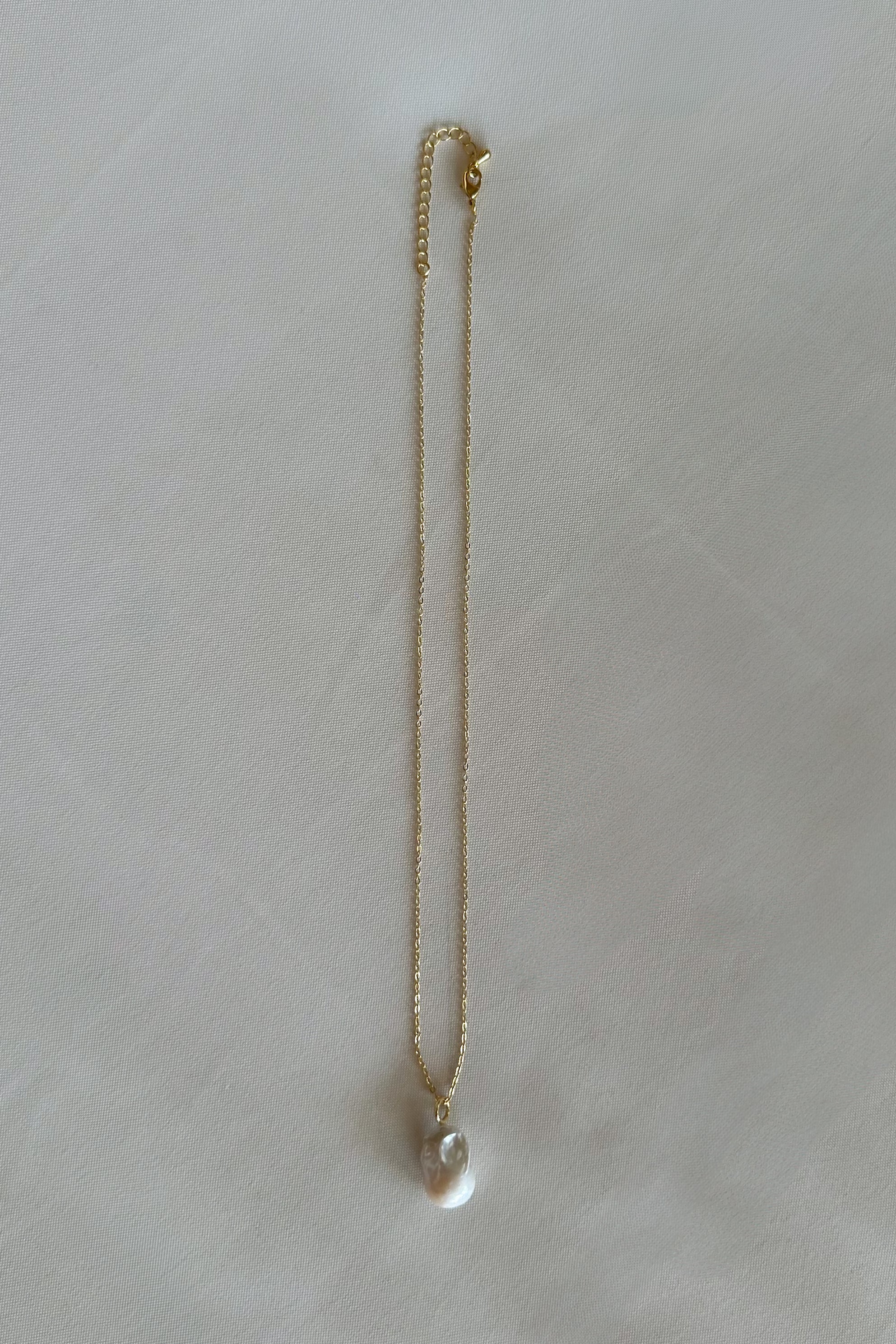 Pixelated Boutique, Women's Jewelry and Gifts, Online Shopping for Women, Virginia Beach Clothing Stores, Clothing Stores in Virginia Beach, Aesthetic Fashion Trends, East Coast Fashion Styles, Fall Fashion, Sustainable Women's Clothing, Unique Gift Ideas for Women, Summer Fashion, Gold Jewelry, Gold Pearl Necklace, Fall Jewelry