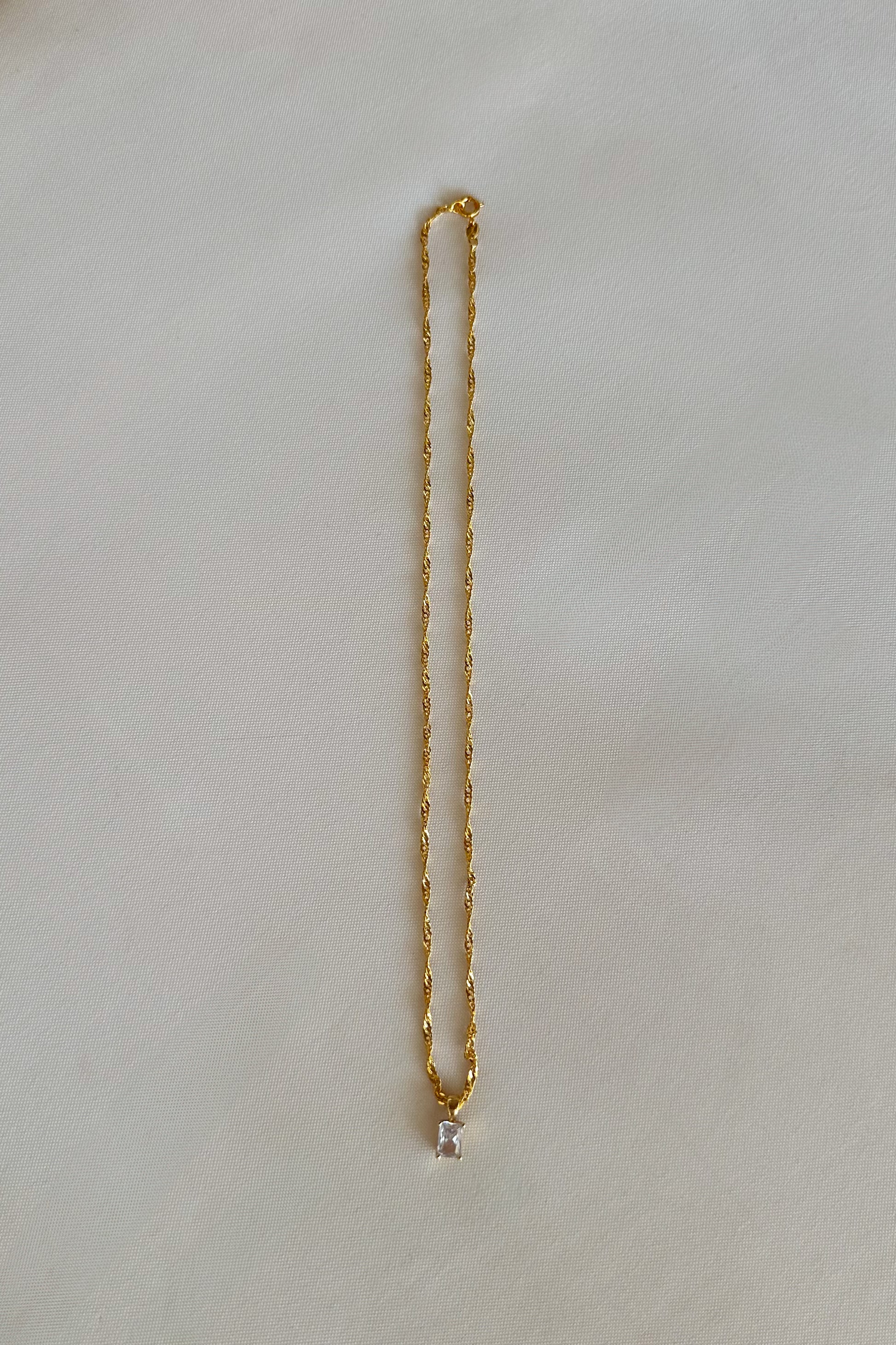 Pixelated Boutique, Women's Jewelry and Gifts, Online Shopping for Women, Virginia Beach Clothing Stores, Clothing Stores in Virginia Beach, Aesthetic Fashion Trends, East Coast Fashion Styles, Spring Fashion, Sustainable Women's Clothing, Unique Gift Ideas for Women, Spring Fashion, Gold Jewelry