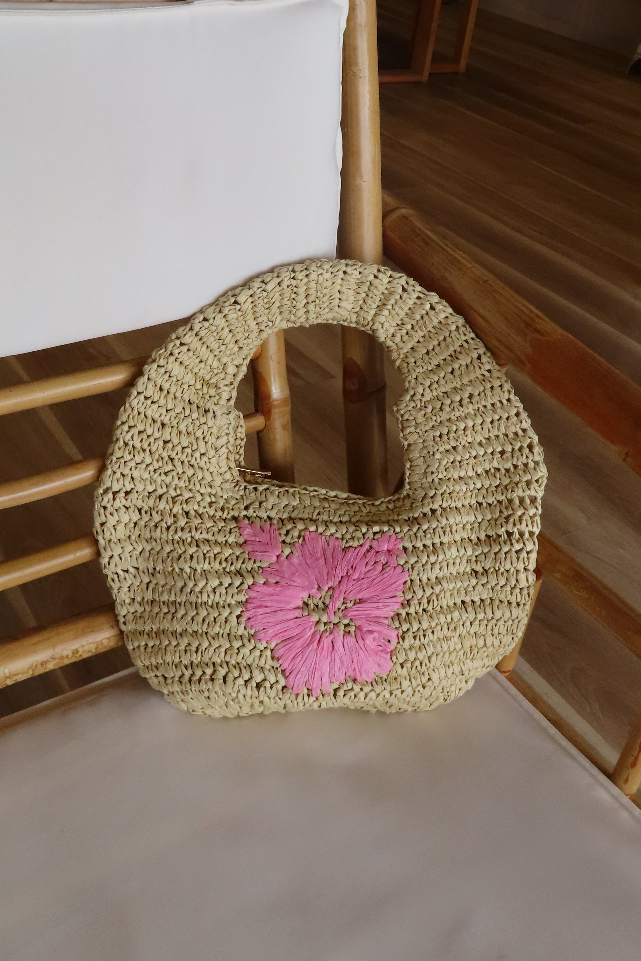 Pixelated Boutique, Women's Clothing, Online Shopping for Women, Fashion Trends 2026, Outfit Inspo, Virginia beach clothing stores, clothing stores in Virginia Beach, fashion outfits, fashion Inspo, women’s accessories 2026, summer style, spring style, vacation bag, tote bag, crochet bag 