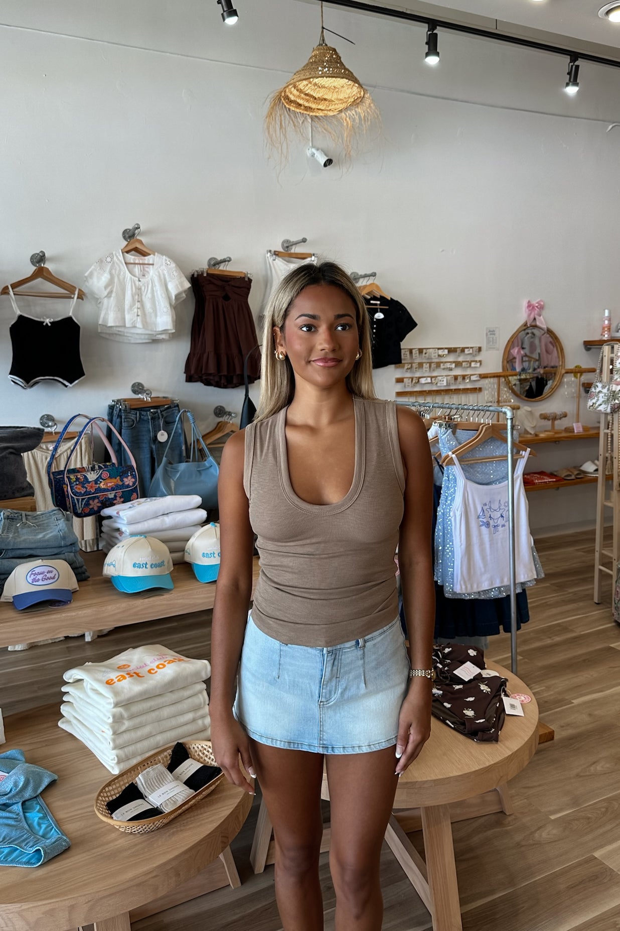 Brown Tank Top, Pixelated Boutique, Women's Clothing, Women's Jewelry and Gifts, Online Shopping for Women, Latest Fashion Trends 2025, Virginia Beach Clothing Stores, Clothing Stores in Virginia Beach, Aesthetic Fashion Trends, East Coast Fashion Styles, Sustainable Women's Clothing, Unique Gift Ideas for Women, Fall Fashion, Fall Outfit Ideas, Fall Fashion Inspiration, Womens Style, Outfit Inspo, Back to School Outfit