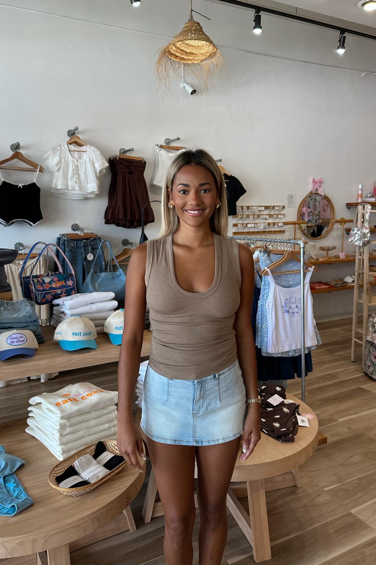Brown tank top, Pixelated Boutique, Women's Clothing, Women's Jewelry and Gifts, Online Shopping for Women, Latest Fashion Trends 2025, Virginia Beach Clothing Stores, Clothing Stores in Virginia Beach, Aesthetic Fashion Trends, East Coast Fashion Styles, Sustainable Women's Clothing, Unique Gift Ideas for Women, Fall Fashion, Fall Outfit Ideas, Fall Fashion Inspiration, Womens Style, Outfit Inspo 