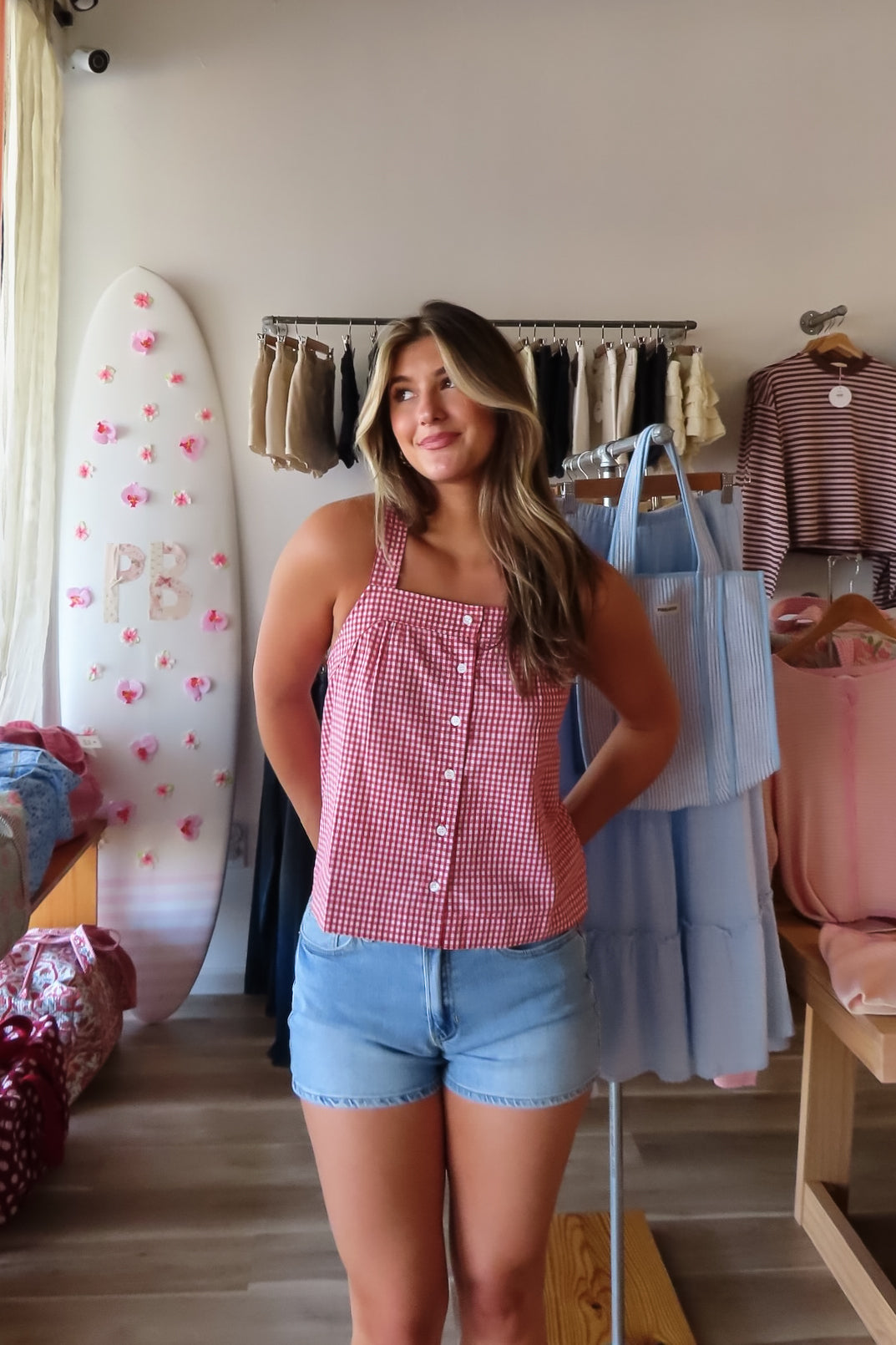 Blue, light wash denim shorts with mid rise, straight fit, and finished hem
Pixelated Boutique, 757 Boutique, vacation style, vacation outfits, beach boutique, beach fashion, beach outfits, women’s boutique clothing, boutique clothing for women, coastal cowgirl outfits, coastal aesthetic clothing