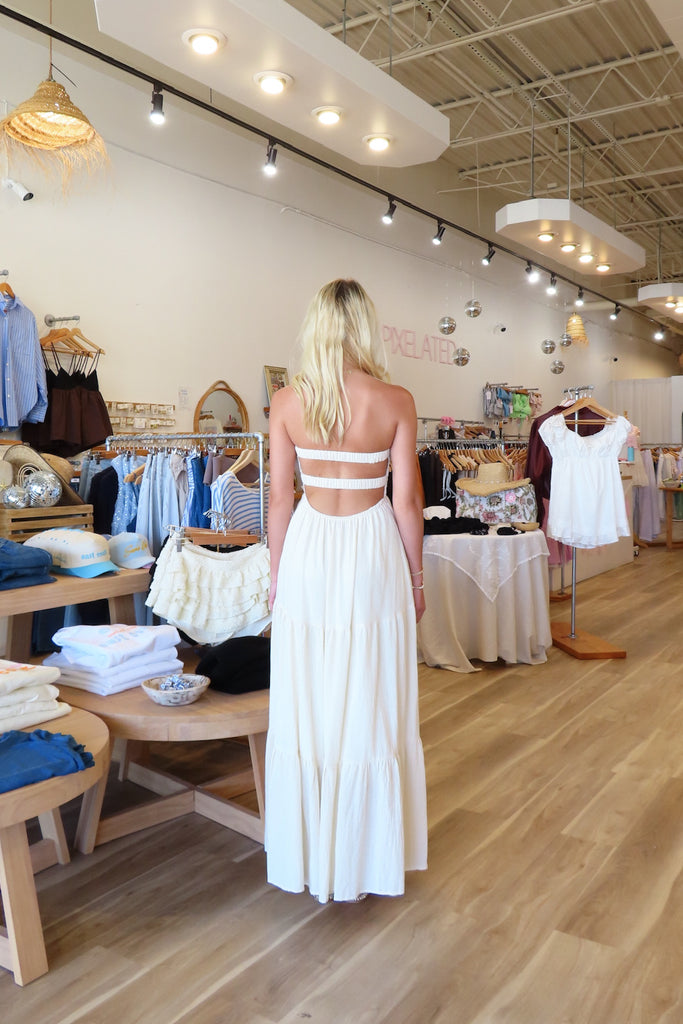 Pixelated Boutique, Women's Clothing, Women's Jewelry and Gifts, Online Shopping for Women, Latest Fashion Trends 2025, Virginia Beach Clothing Stores, Clothing Stores in Virginia Beach, Aesthetic Fashion Trends, East Coast Fashion Styles, Sustainable Women's Clothing, Unique Gift Ideas for Women, Fall Fashion, Fall Outfit Ideas, Fall Fashion Inspiration, Womens Style, Outfit Inspo, Rush Dresses, Back to School Styles, Maxi Dress, Fall Dress