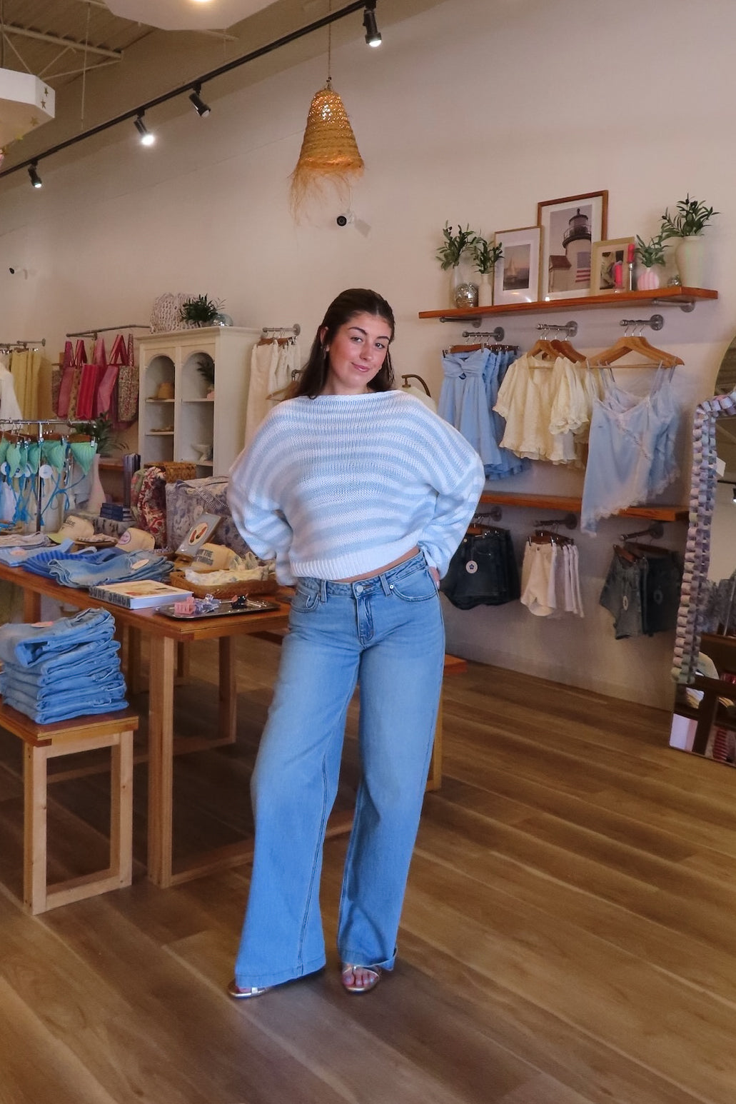 Blue, light wash jeans with low-rise, straight leg, and baggy fit
Virginia Beach Boutique, 757 Boutique, Online Shopping for Women, summer aesthetic, vintage jeans, vintage denim, low rise denim, low rise jeans, vacation style, vacation outfits, beach boutique, beach fashion, beach outfits, women’s boutique clothing, boutique clothing for women, coastal cowgirl outfits, coastal aesthetic clothing