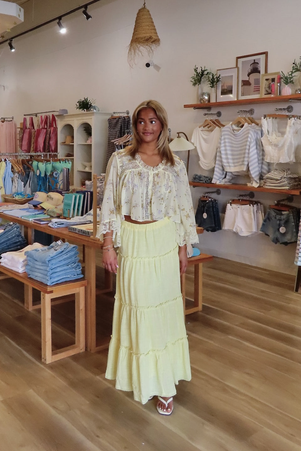 Yellow, tiered maxi skirt with elastic waistband and lining