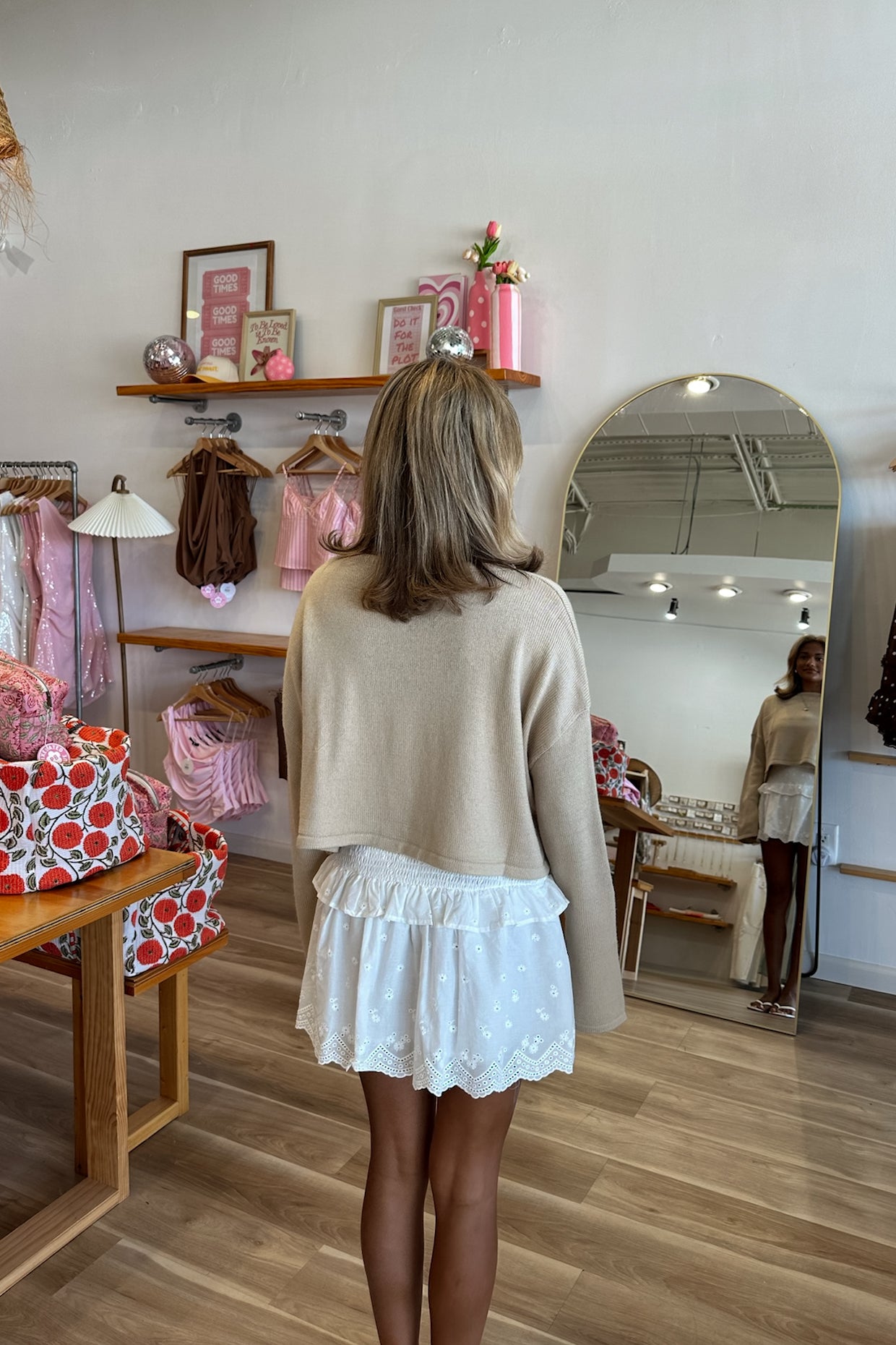 Sweater Weather, Fall Sweater, Pixelated Boutique, Women's Clothing, Women's Jewelry and Gifts, Online Shopping for Women, Virginia Beach Clothing Stores, Aesthetic, East Coast Fashion Styles, Women's Clothing, Fall Fashion, Fall Outfit Ideas, Fall Fashion Inspiration, Womens Style, Outfit Inspo, Back to School Styles, OOTD