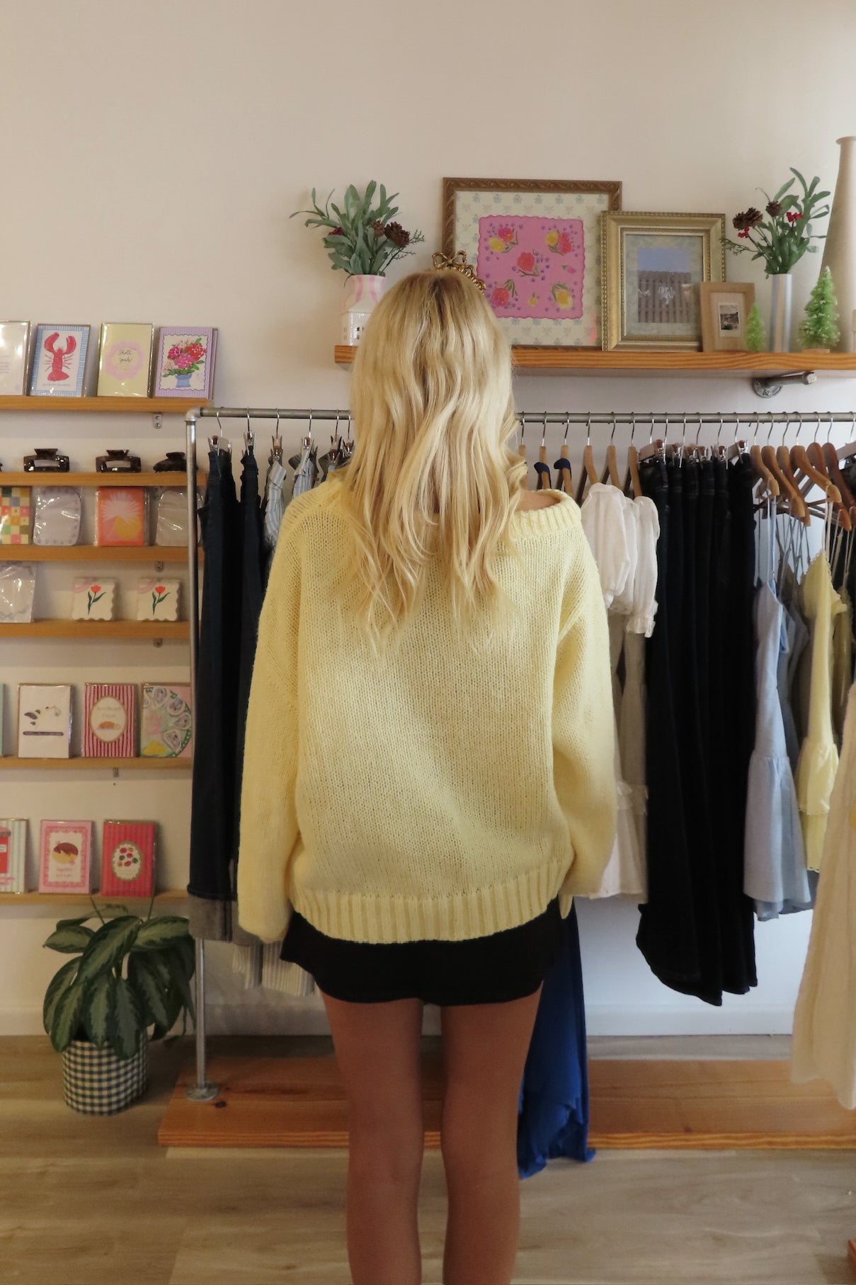 Pixelated Boutique, Women's Clothing, Outfit Inspo Winter, Winter fashion outfits, winter fashion Inspo, Winter fits, winter fashion inspo, winter dresses, women’s winter outfit 2025, outfit ideas, fashion, winter aesthetic, school outfits, women’s winter outfit, winter style, cozy style, warm winter outfits, winter school outfit, sweater weather, yellow sweater, oversized sweater 