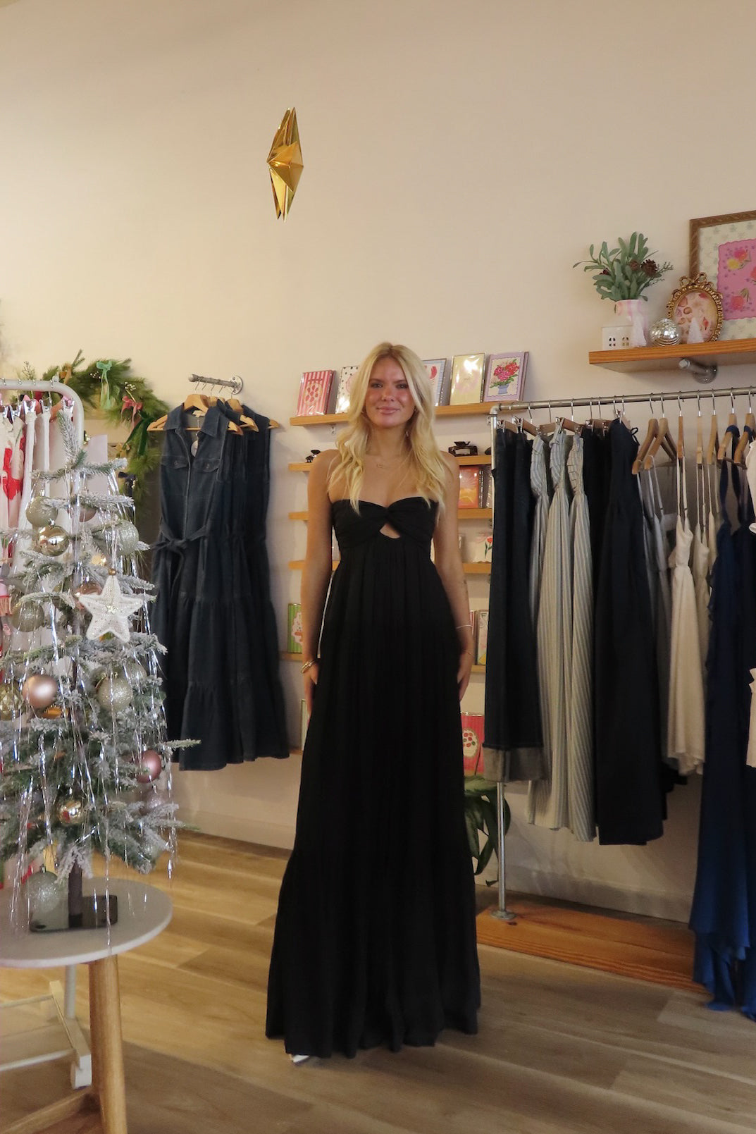 Pixelated Boutique, Women's Clothing, Women's Jewelry and Gifts, Online Shopping for Women, Latest Fashion Trends 2025, Virginia Beach Clothing Stores, Clothing Stores in Virginia Beach, Aesthetic Fashion Trends, Sustainable Women's Clothing, Unique Gift Ideas for Women, Outfit Inspo Winter, Winter fashion outfits, winter fashion Inspo, Winter fits, women’s winter outfit 2025, winter style, winter dress, maxi dress, holiday dress, christmas dress