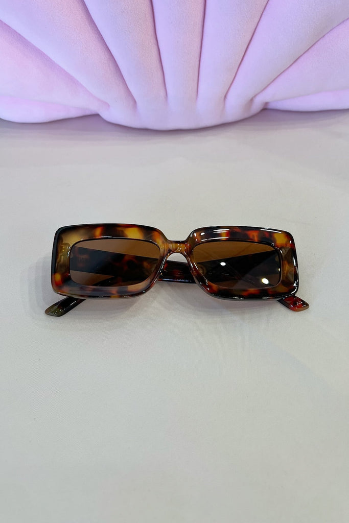 Trendy Polarized Sunglasses, Pixelated Boutique, Women's Clothing, Women's Jewelry and Gifts, Online Shopping for Women, Latest Fashion Trends, Women's Boutique Clothing, Virginia Beach, Clothing Stores in Virginia Beach, Rush Dresses, Graduation Dresses, Cute Clothes, Aesthetic Trends, Quality Jewelry, East Coast Styles, College Styles, Spring Trends, Summer Styles