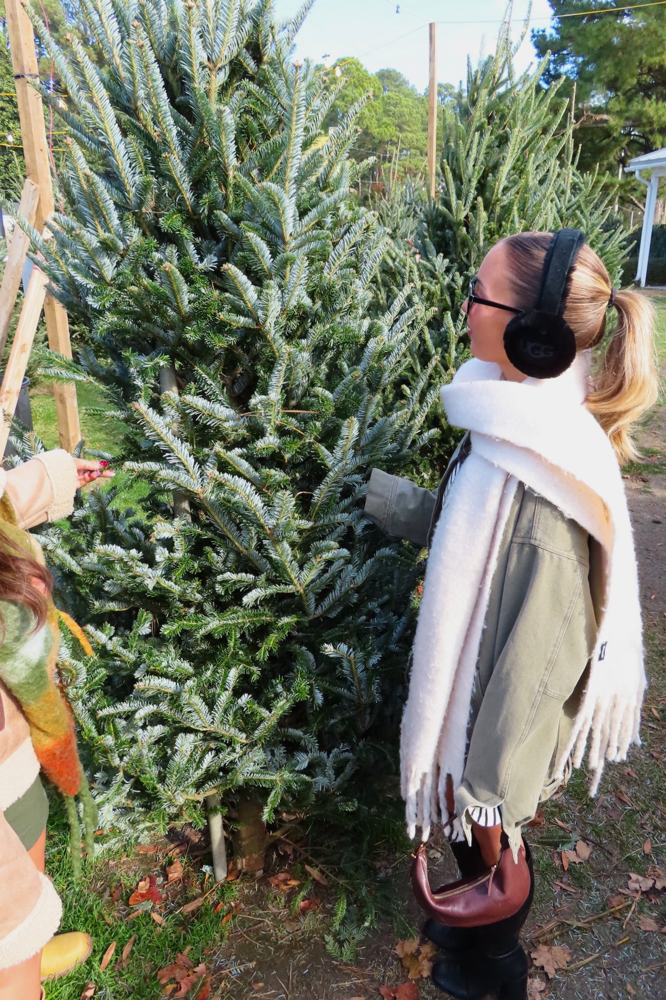 Pixelated Boutique, Women's Clothing, Outfit Inspo Winter, Winter fashion outfits, winter fashion Inspo, Winter fits, winter fashion inspo, winter dresses, women’s winter outfit 2025, outfit ideas, fashion, winter aesthetic, school outfits, women’s winter outfit, winter style, cozy style, warm winter outfits, winter going out outfits, christmas outfit, Winter jacket, winter coat 