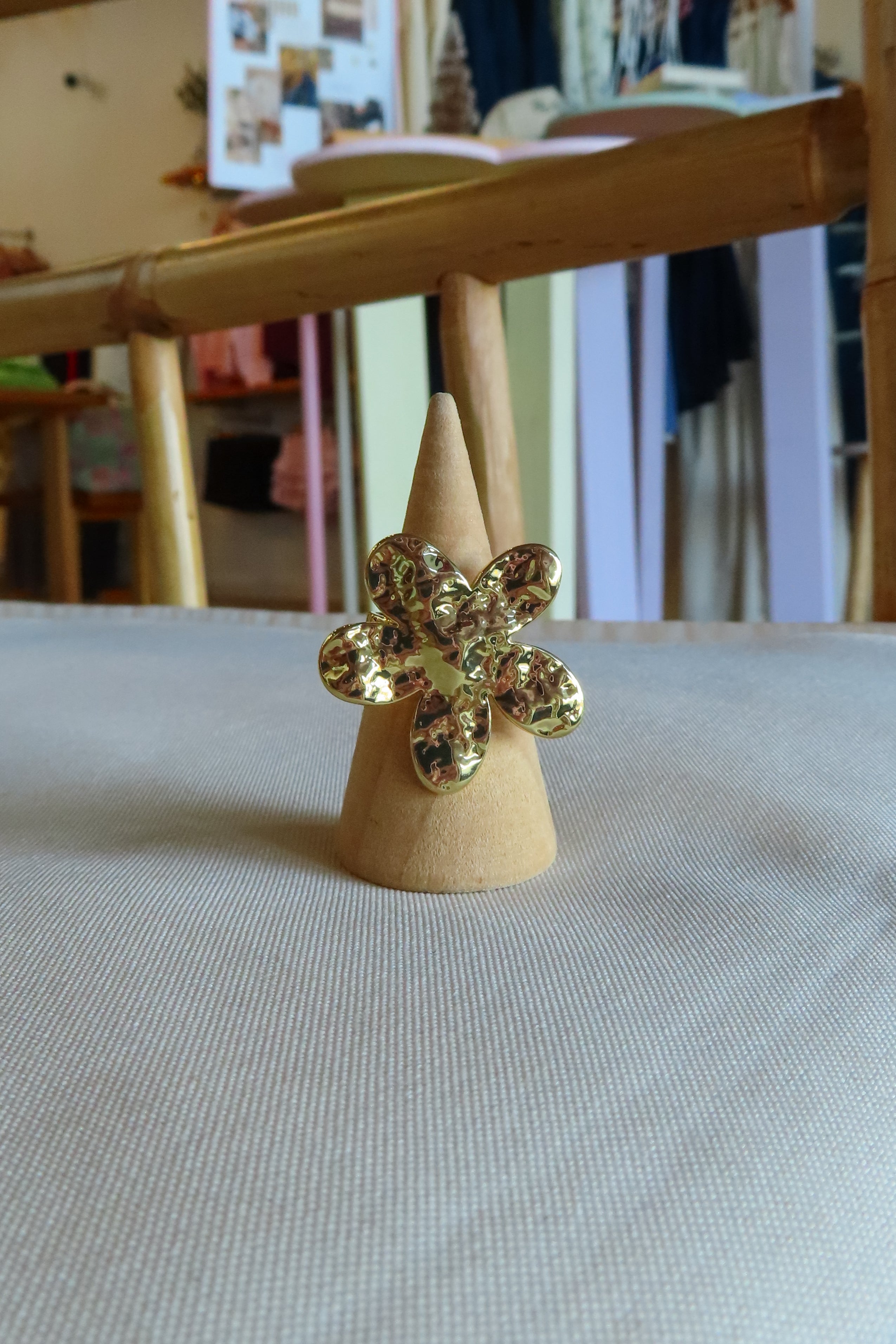 Women's Clothing, Women's Jewelry and Gifts, Online Shopping for Women, Latest Fashion Trends 2025, Virginia Beach Clothing Stores, Clothing Stores in Virginia Beach, Aesthetic Fashion Trends, Gold Ring, flower ring 