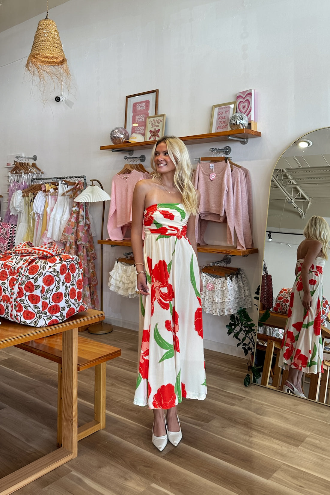 Pixelated Boutique, Women's Clothing, Women's Jewelry and Gifts, Online Shopping for Women, Latest Fashion Trends 2025, Virginia Beach Clothing Stores, Clothing Stores in Virginia Beach, Aesthetic Fashion Trends, East Coast Fashion Styles, Sustainable Women's Clothing, Unique Gift Ideas for Women, Fall Fashion, Fall Outfit Ideas, Fall Fashion Inspiration, Womens Style, Outfit Inspo, Back to School Styles, Sorority Dress, Long Dress, Fall Beige Floral Dress