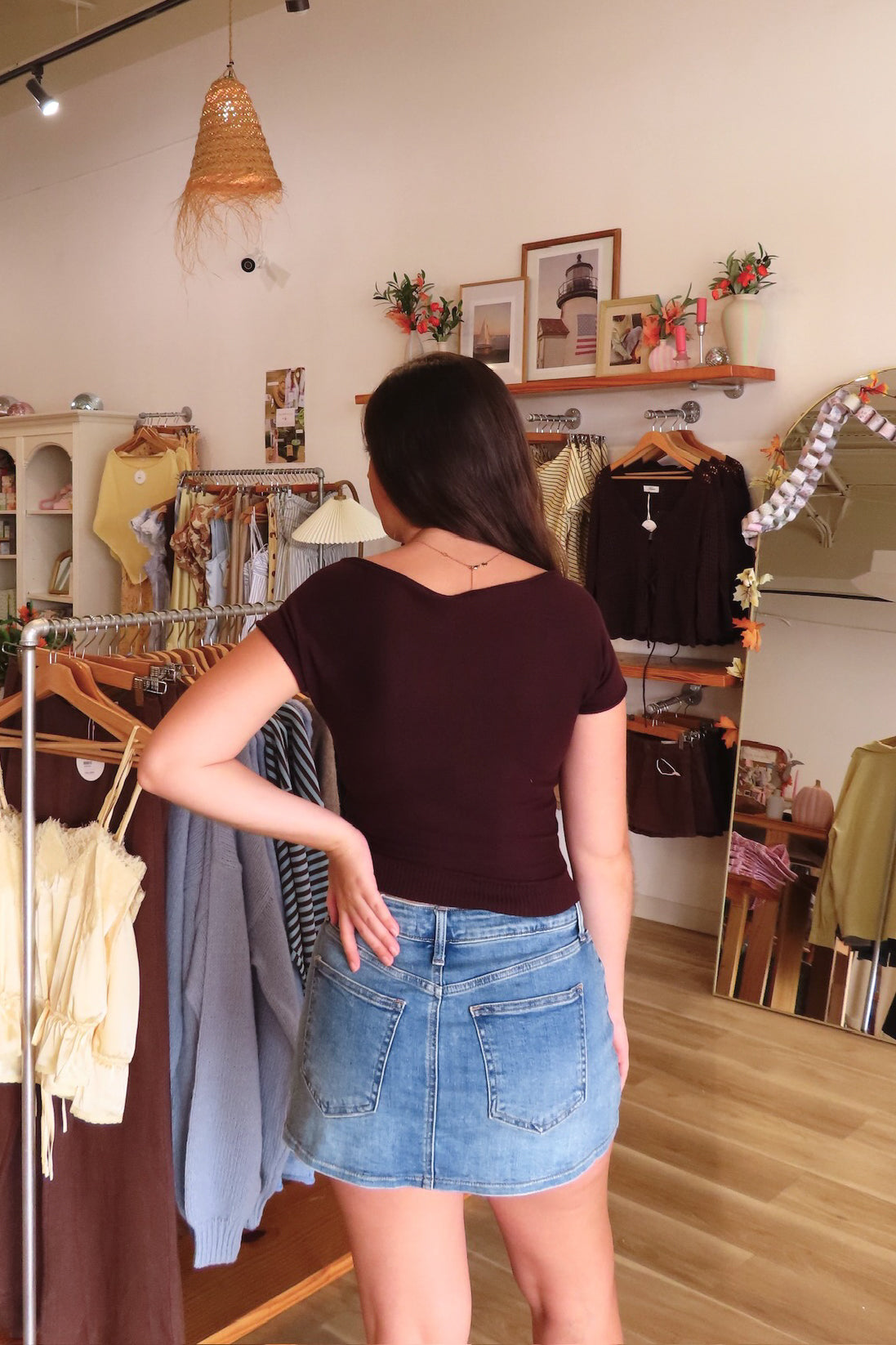 Brown, ribbed tee with boat neckline, cinched waist, and rolled hem | Pixelated Boutique, Virginia Beach Clothing Stores, Clothing Stores in Virginia Beach, Virginia Beach Boutique, 757 Boutique, Beach Fashion, Vacation Style, Coastal Cowgirl Aesthetic