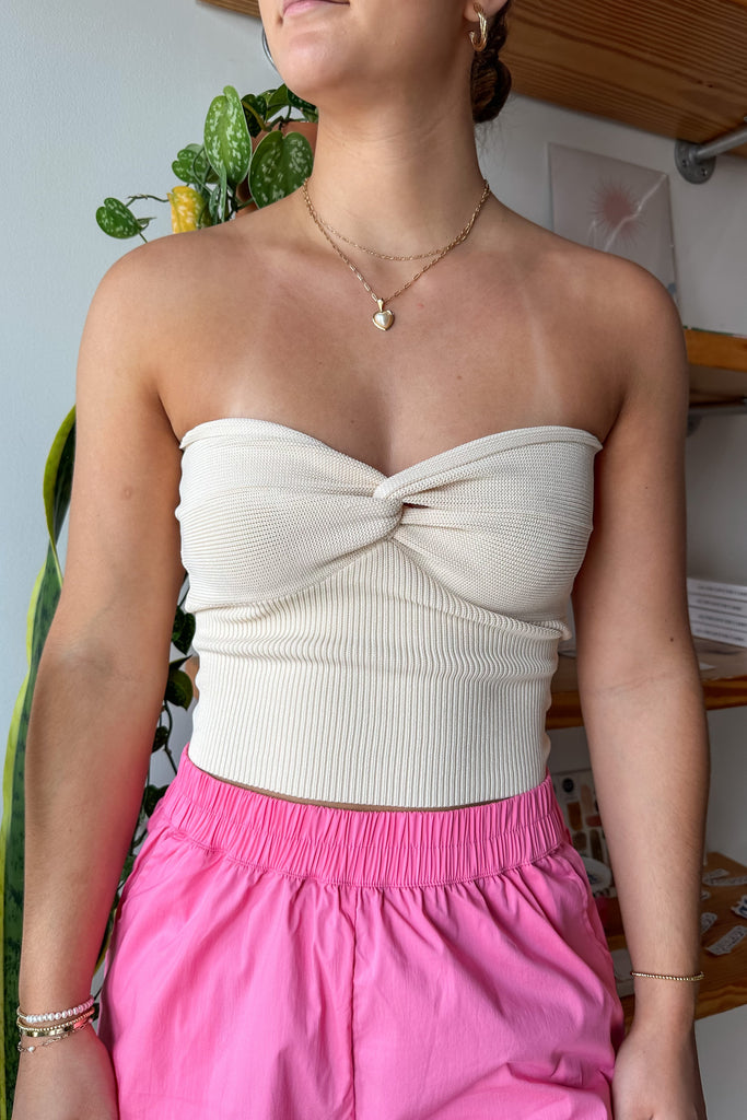 Pixelated Boutique, Women's Clothing, Women's Jewelry and Gifts, Online Shopping for Women, Latest Fashion Trends 2025, Virginia Beach Clothing Stores, Clothing Stores in Virginia Beach, Aesthetic Fashion Trends, East Coast Fashion Styles, Spring Fashion, Sustainable Women's Clothing, Unique Gift Ideas for Women, Spring Fashion, Spring Outfit Ideas, Spring Fashion Inspiration, Womens Style, Outfit Inspo, Rush Dresses, Grad Dresses
